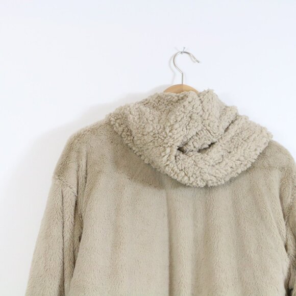 *Pur Serenity Sherpy Oversized Sweatshirt - Picture 16 of 16